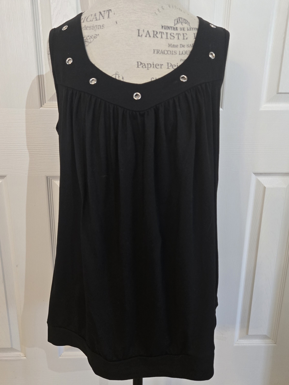 Sleeveless Black Grommet Detail Women’s Top